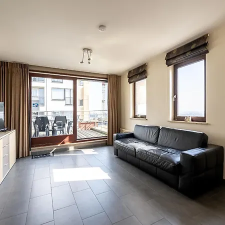 Apartment At Zeedijk With Sea View